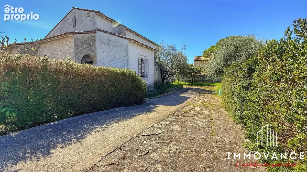 Maison 6 pièces 185 m² à vendre à Saint-Bres (34670) - photo 2