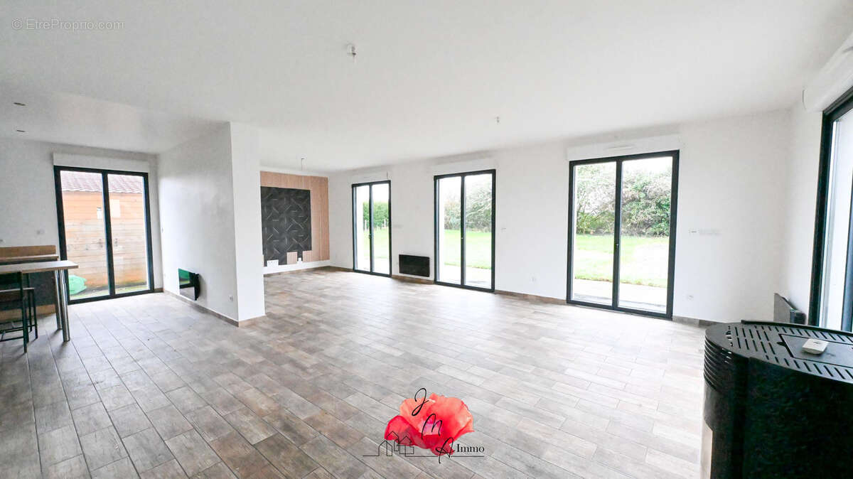 Maison à SAINT-ROMAIN-DE-COLBOSC