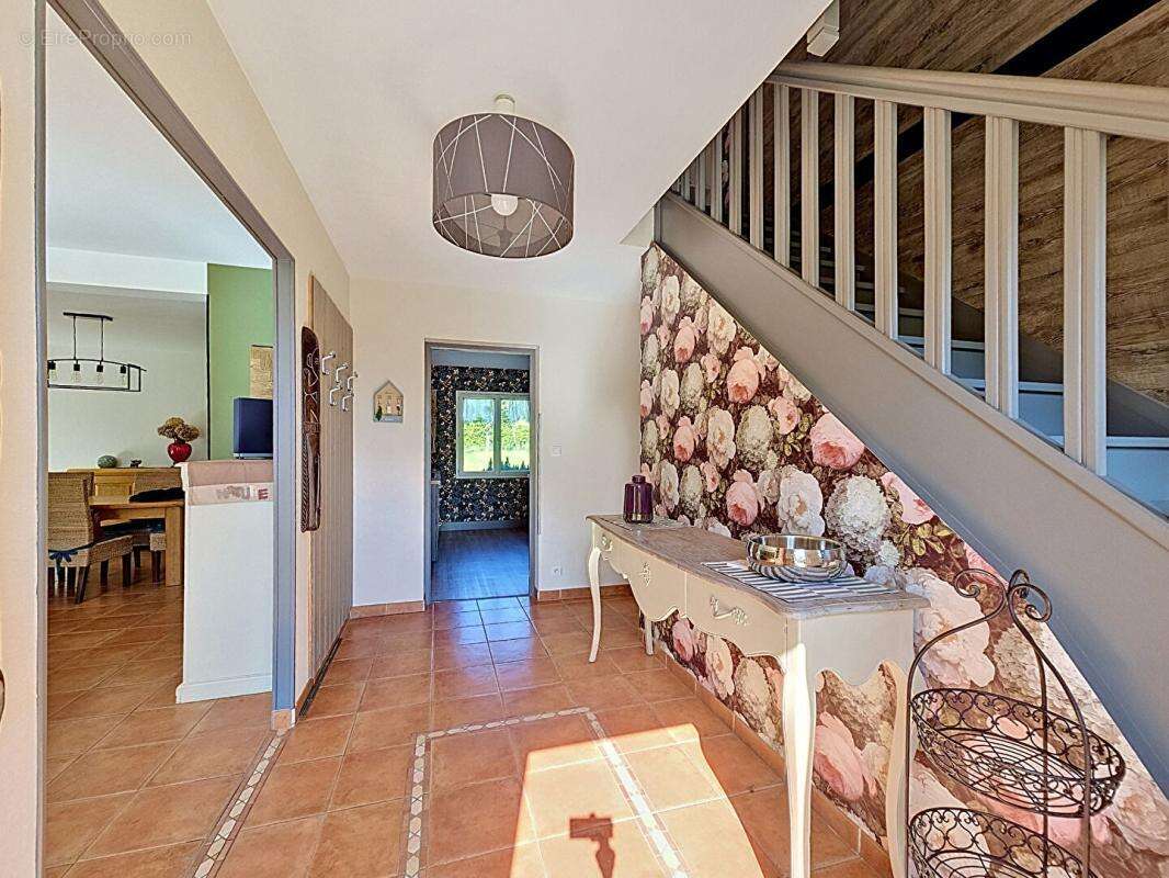 Maison 6  chambres - photo 12