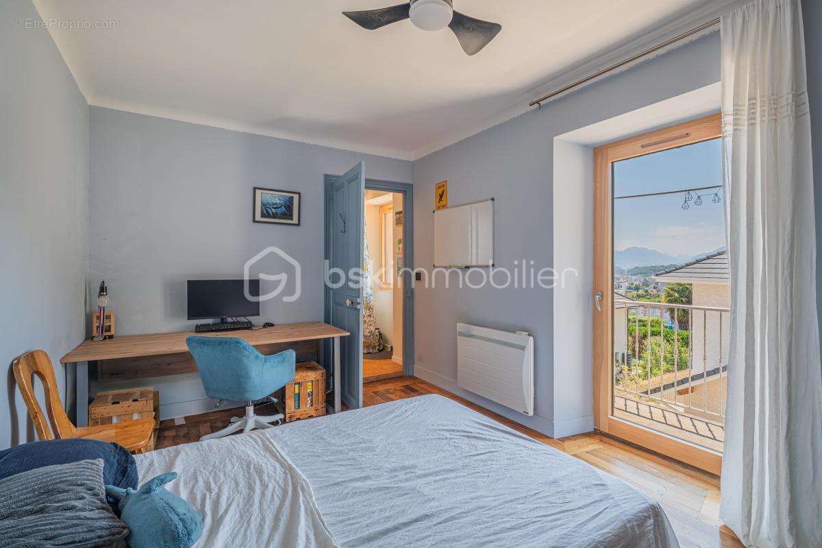 Maison de caractère rénovée – Vue dégagée – Proche Aix-les-Bains - photo 15