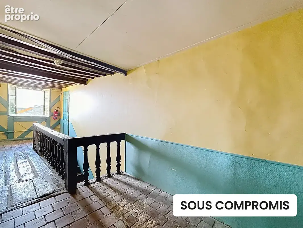 Appartement Rennes - Les Lices - studio - 20.26 m² carrez - 23.68 m² au sol - dernier étage - local vélo - photo 6