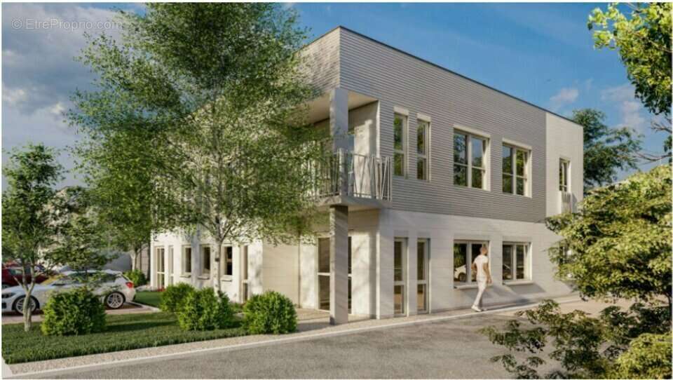 2348 m² à Bourgoin-Jallieu  - photo 5