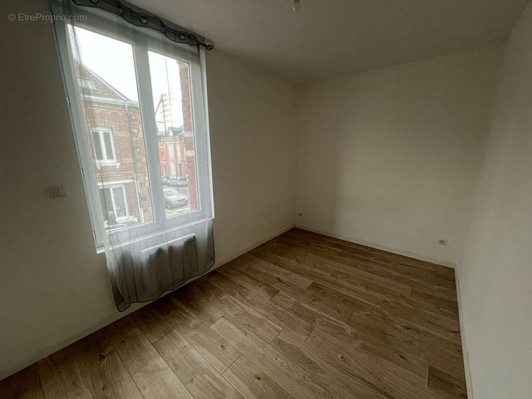 Maison à SAINT-QUENTIN