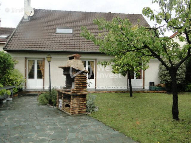 Maison à LE BLANC-MESNIL