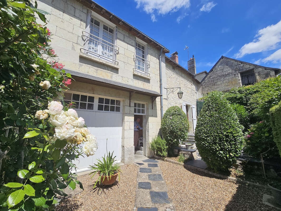 Maison à MONTSOREAU