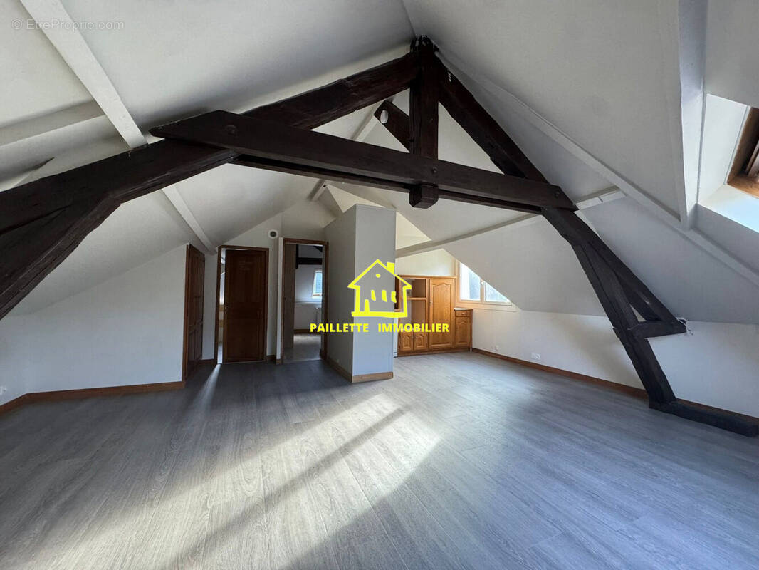 Appartement à MONTIVILLIERS