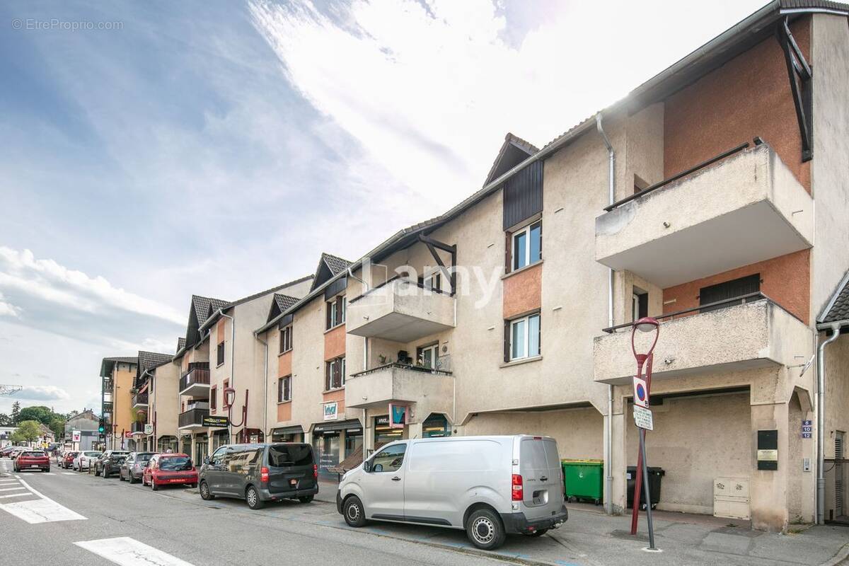 Appartement à VARCES-ALLIERES-ET-RISSET