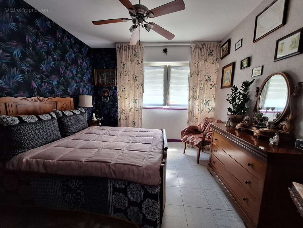 Appartement 1 m² à Cognac  - photo 3