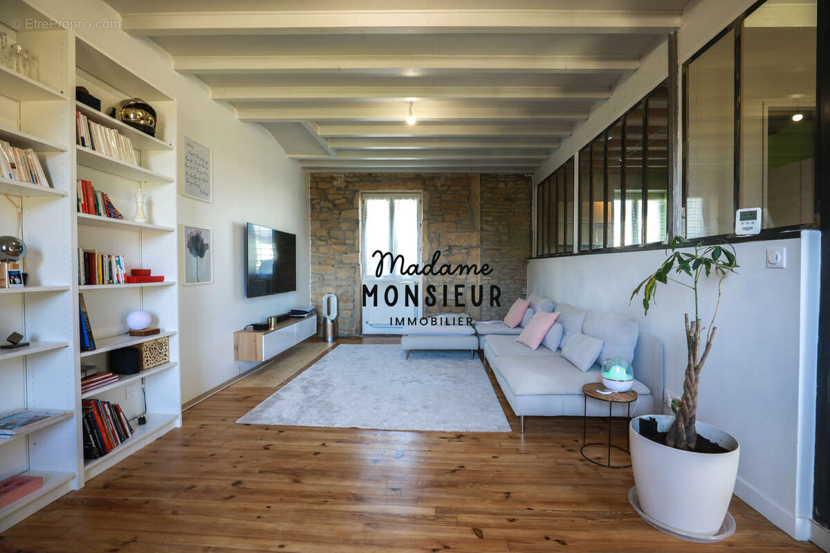 Maison à BOURGOIN-JALLIEU