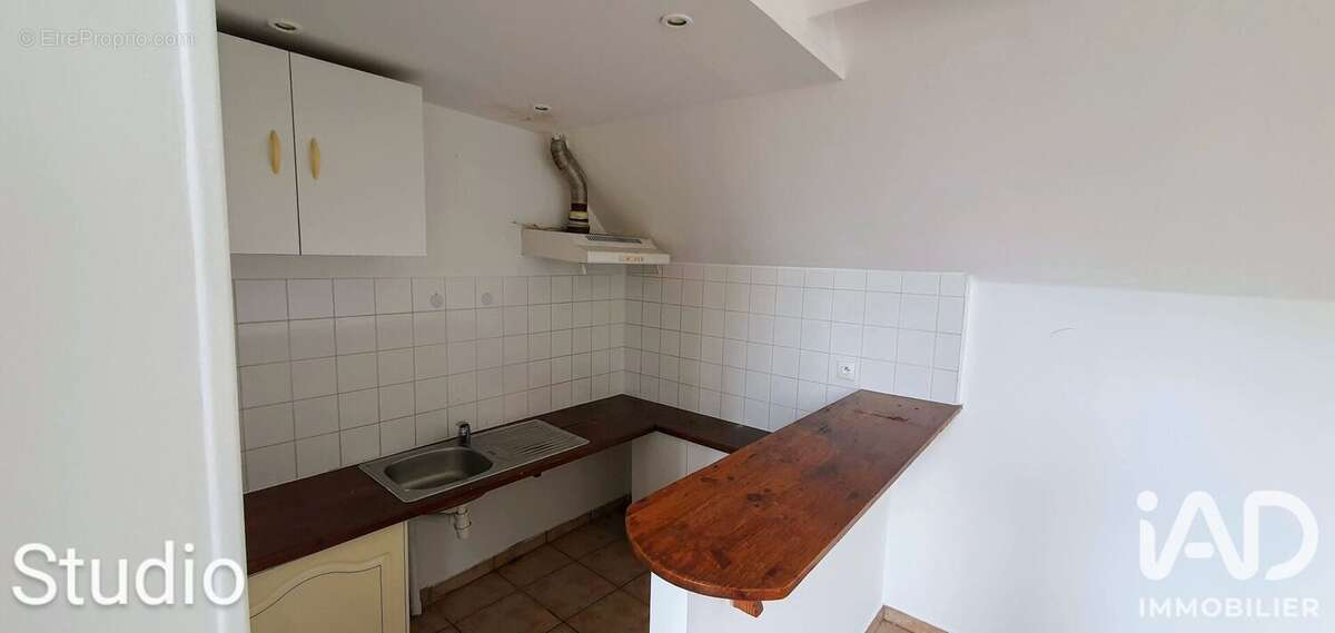 Photo 4 - Appartement à GENNEVILLIERS