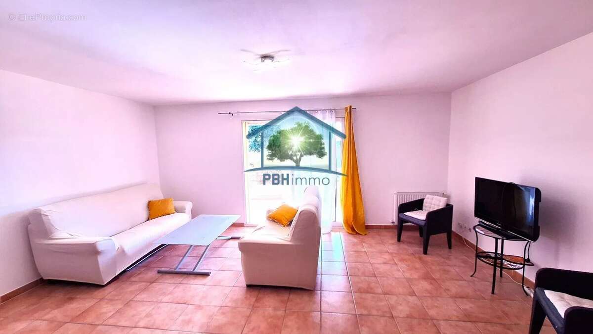 Appartement à MARSEILLE-15E