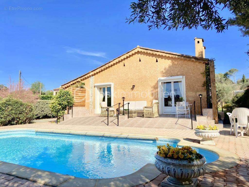 Maison à TRANS-EN-PROVENCE