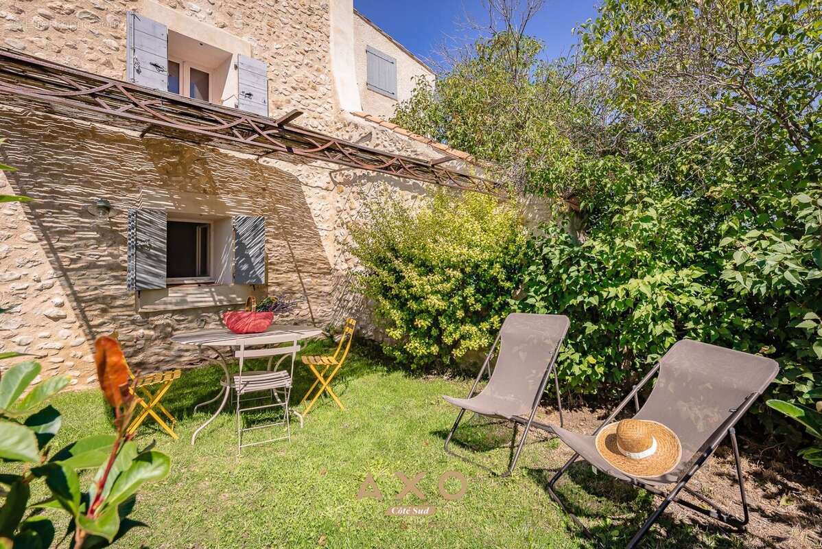 Maison à MOUSTIERS-SAINTE-MARIE