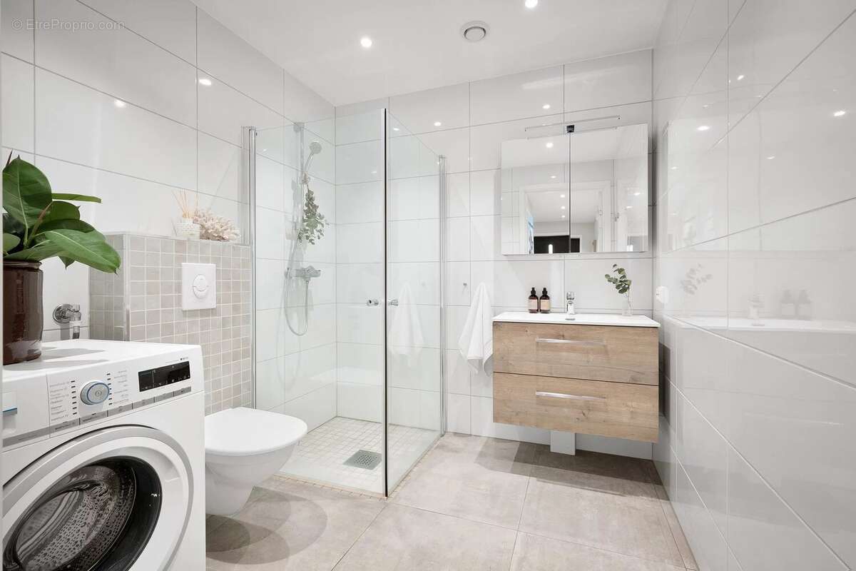 Appartement à AUBERVILLIERS