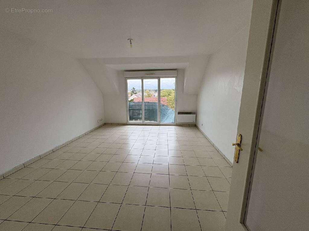 Appartement à PRINGY