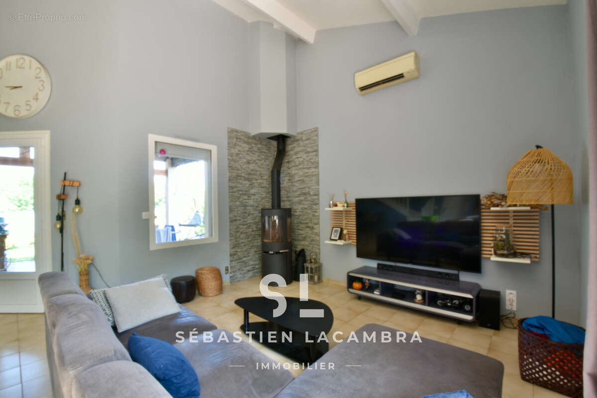 Maison à LESCURE-D&#039;ALBIGEOIS