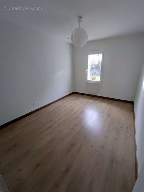 Maison à SAINTE-FLAIVE-DES-LOUPS