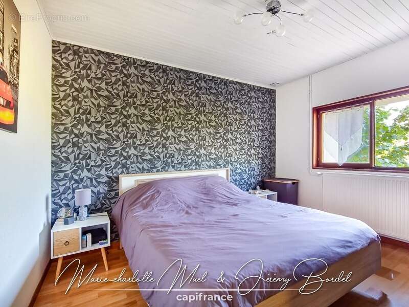 Maison à PONT-DE-VAUX