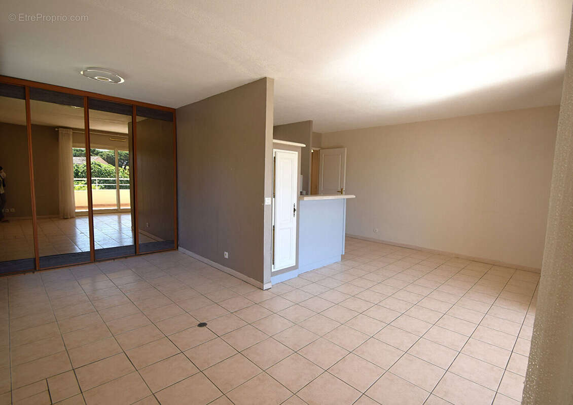 Appartement à SAINT-RAPHAEL