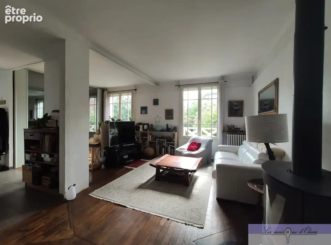 Maison familiale et chaleureuse  150 M2idéalement située en centre ville - photo 6