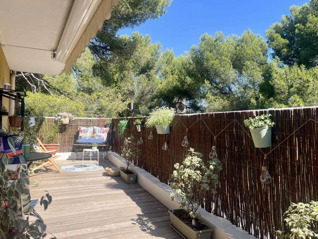 Appartement à MARSEILLE-12E