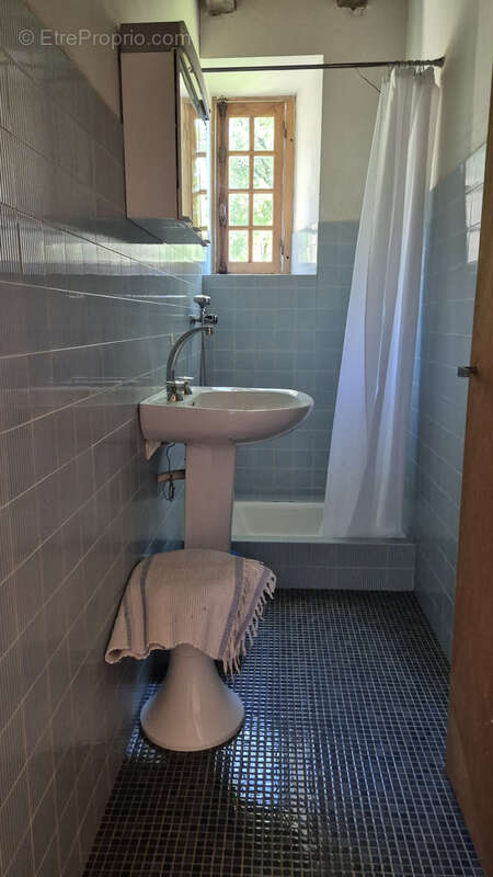 Maison à SAINT-CERNIN