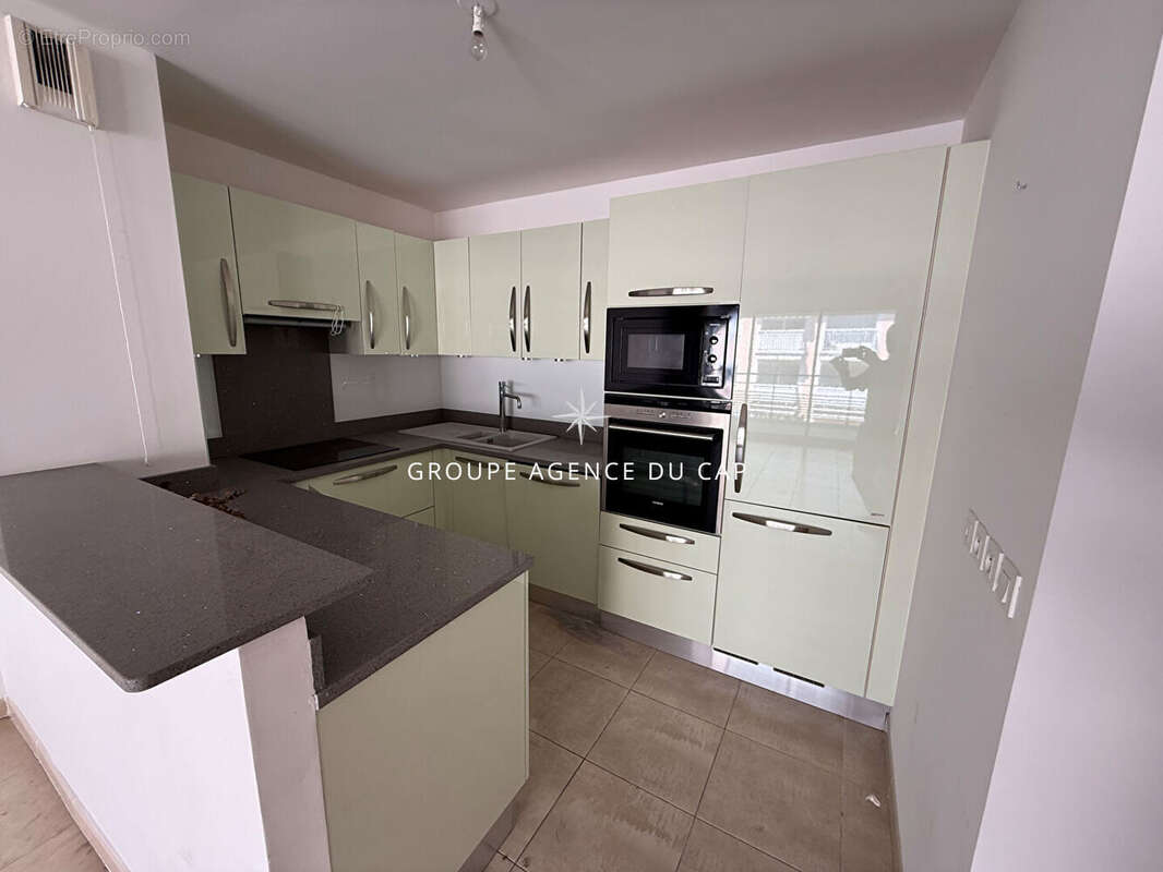 Appartement à SAINT-RAPHAEL