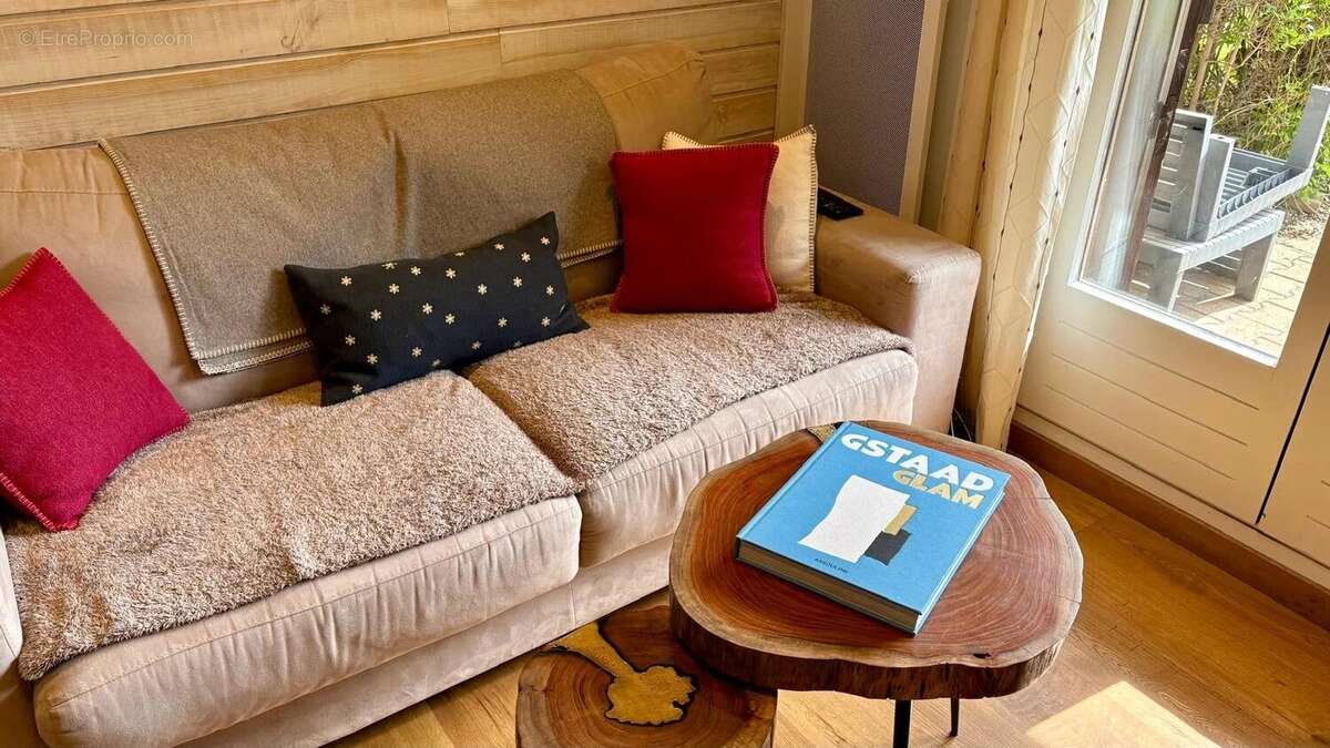 Appartement à DEMI-QUARTIER
