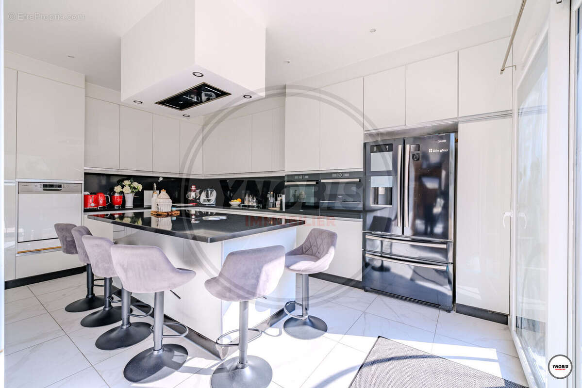 Maison à SAINT-GERMAIN-EN-LAYE