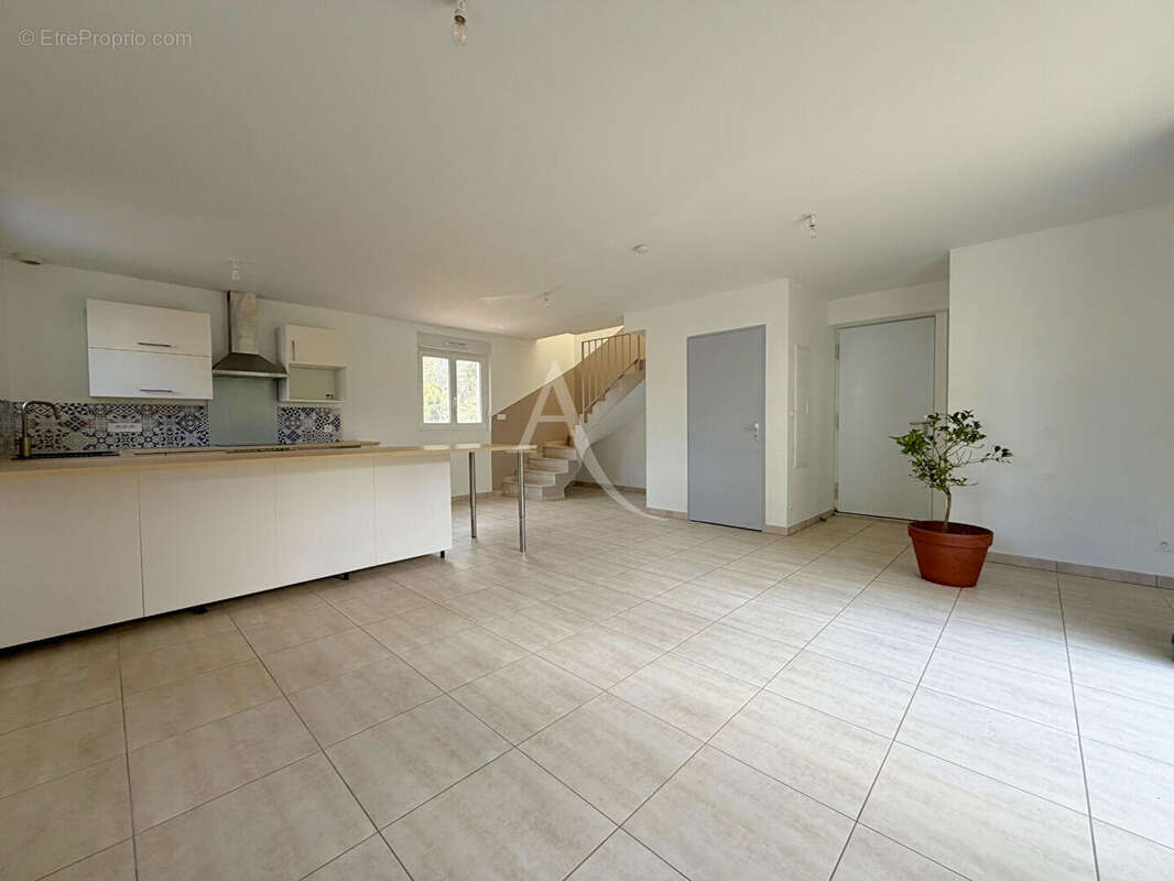 Maison à GRABELS