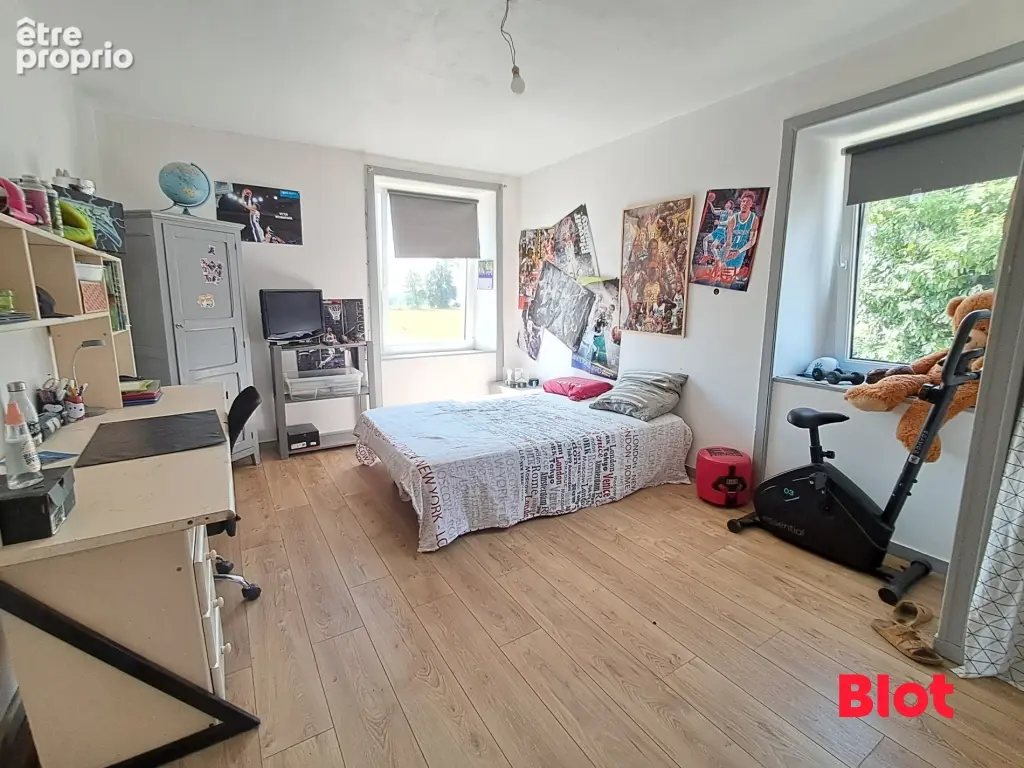 Maison 122 m² à La Ville-Es-Nonais  - photo 9