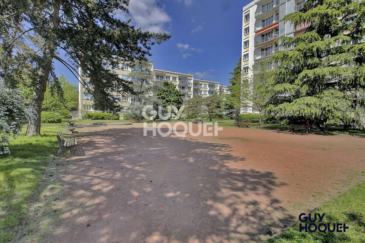 Appartement à LYON-5E