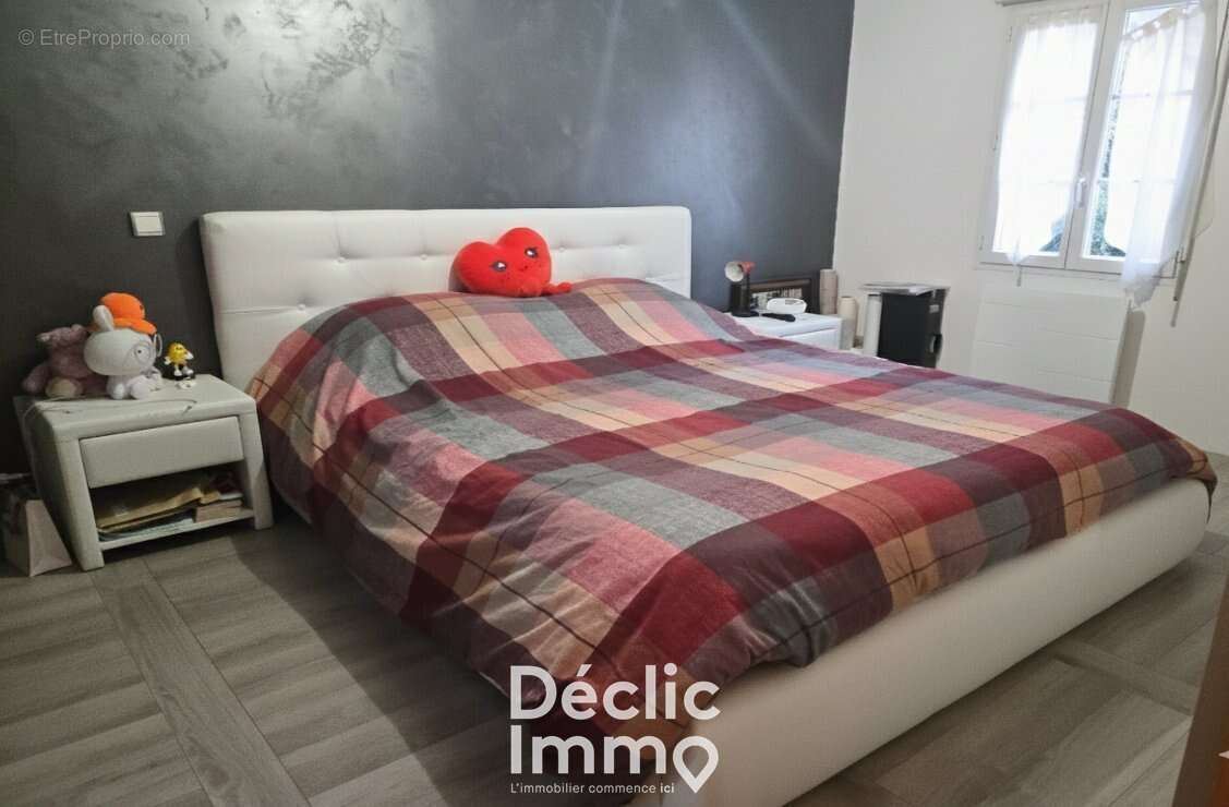 Maison à VOEUIL-ET-GIGET