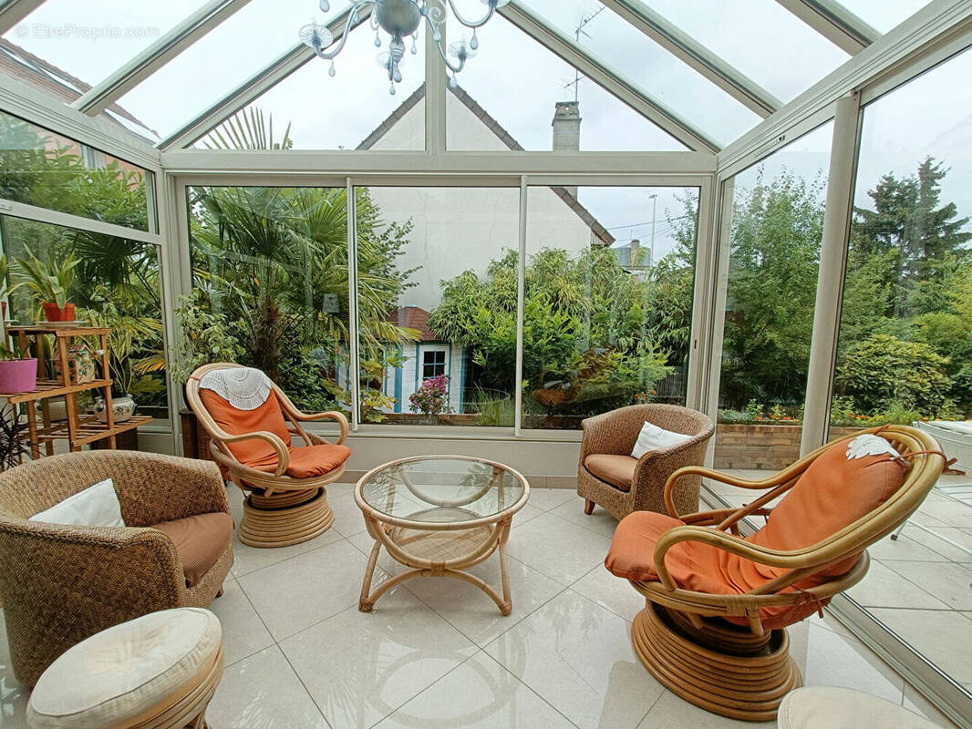 Maison à VILLEMOMBLE