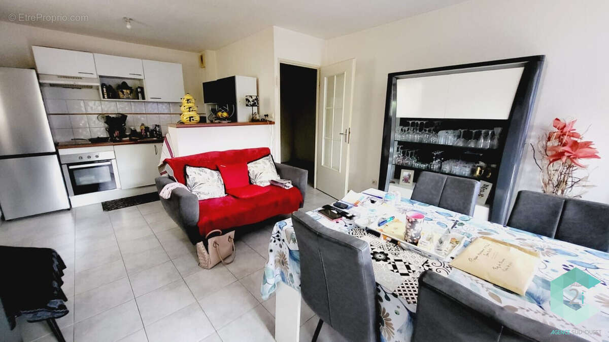 Appartement à SAINT-PAUL-SUR-SAVE