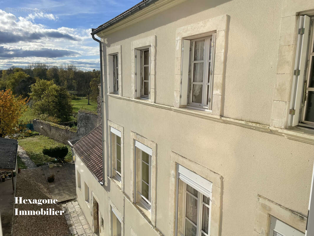 Maison à BONNY-SUR-LOIRE