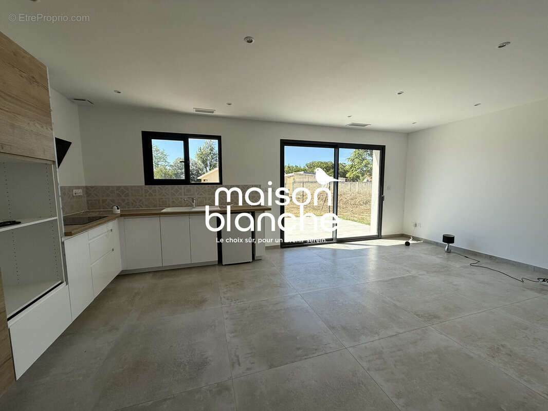 Maison à SAINT-DENIS-DE-PILE