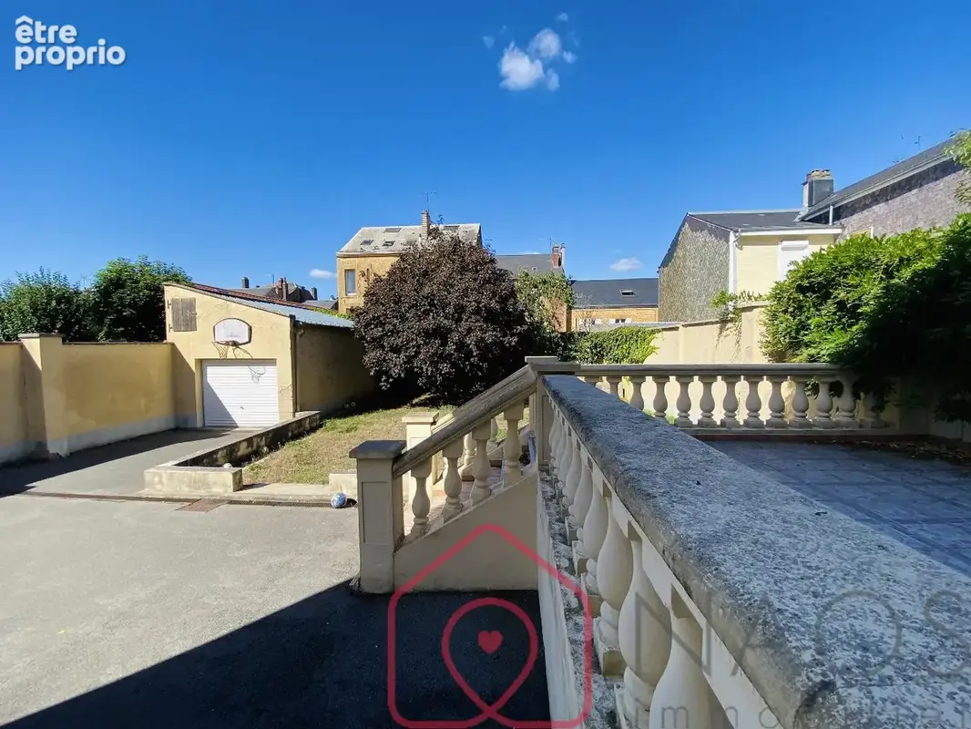 Belle maison familial +Terrain + 2 garages - photo 2