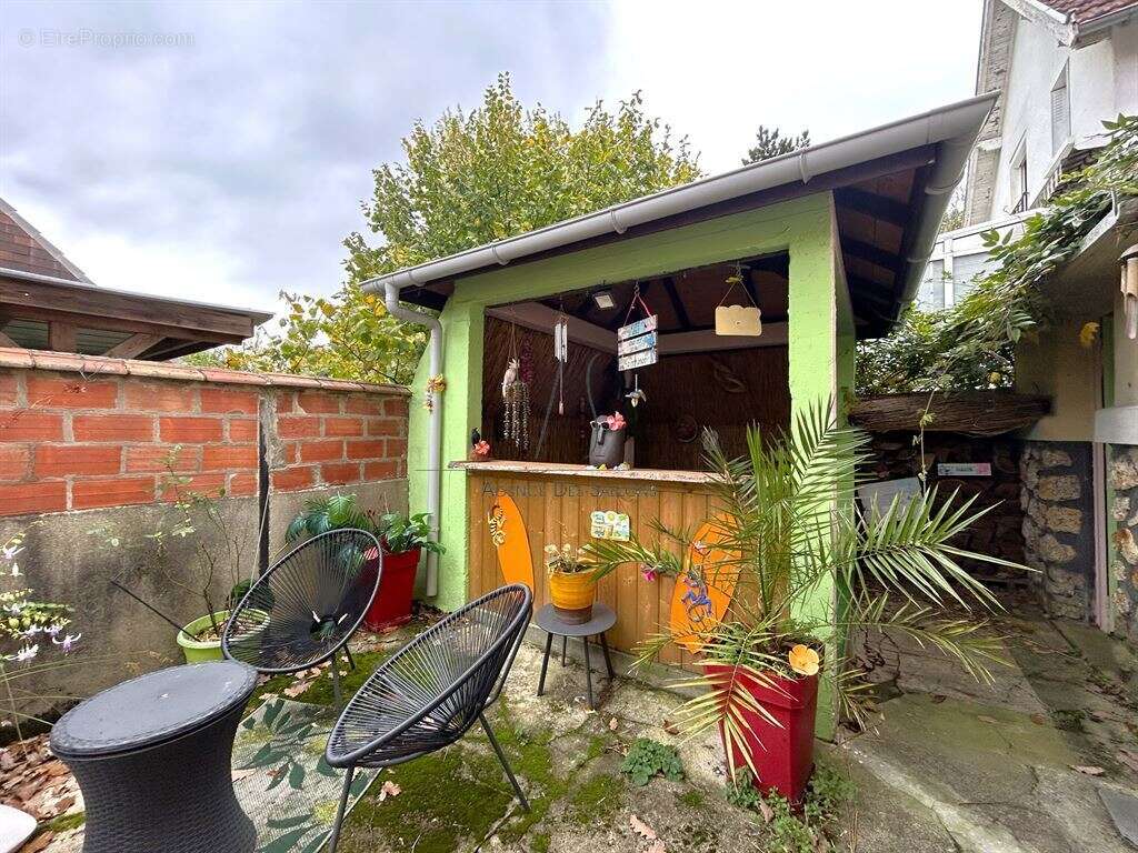 Maison à LE VESINET