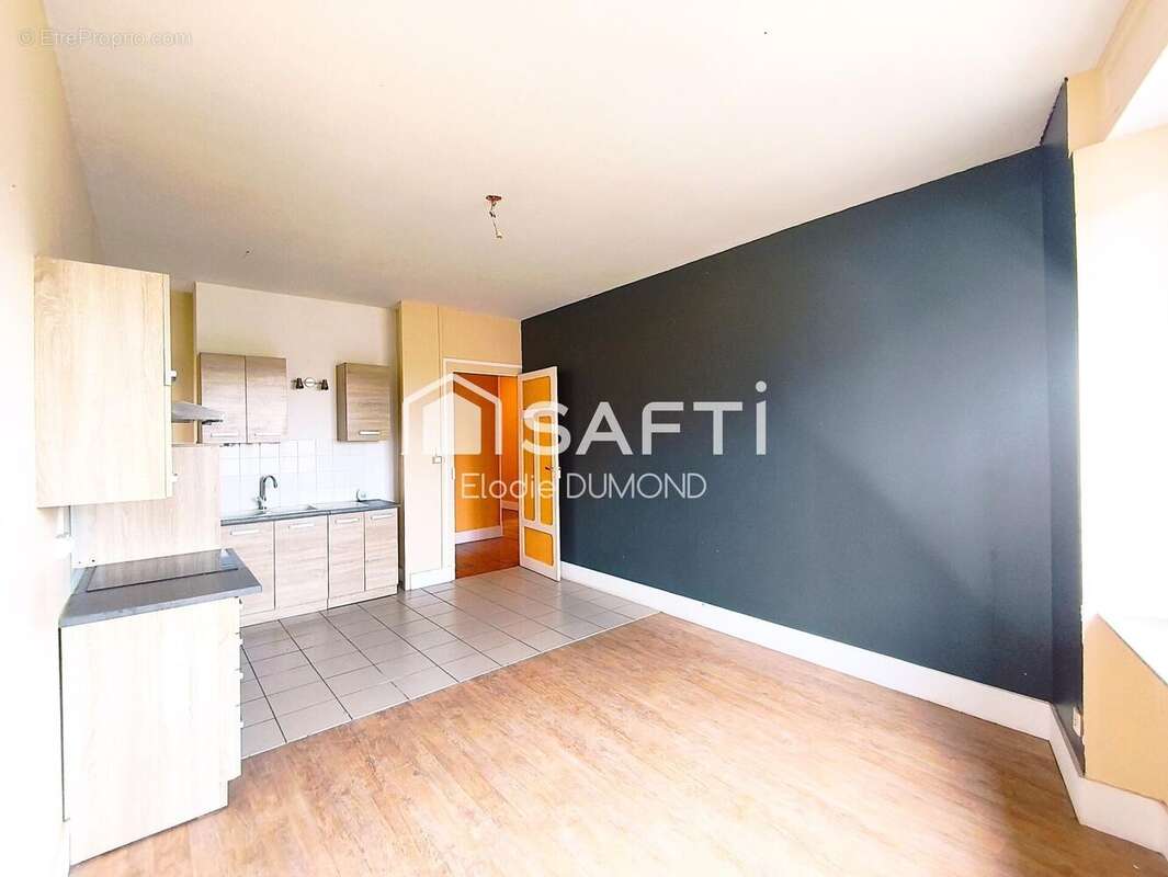 Photo 4 - Appartement à VILLEREVERSURE