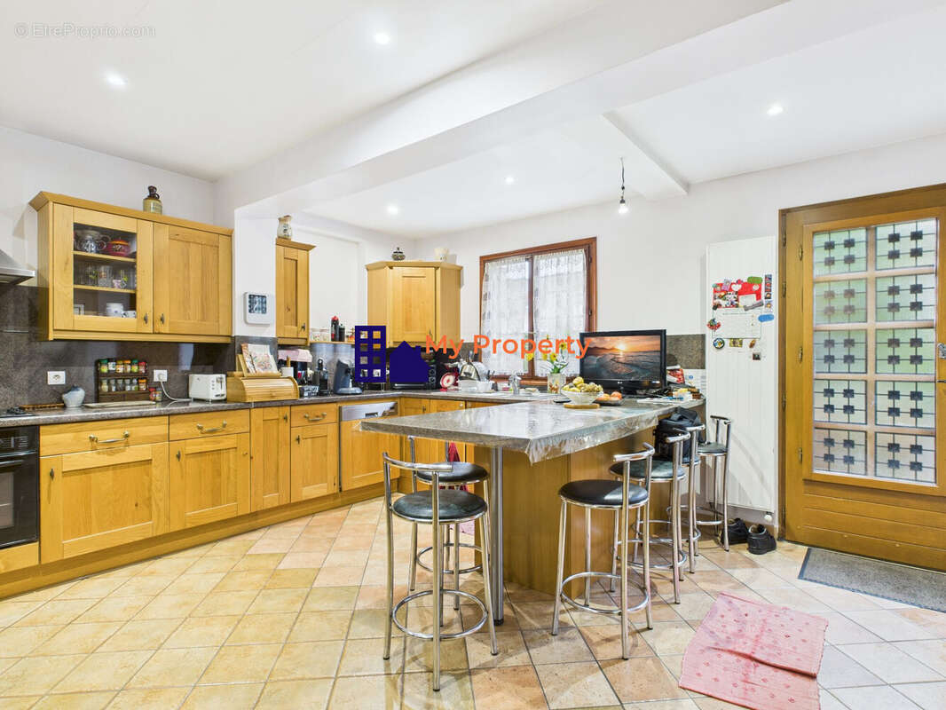 Maison à CARRIERES-SUR-SEINE