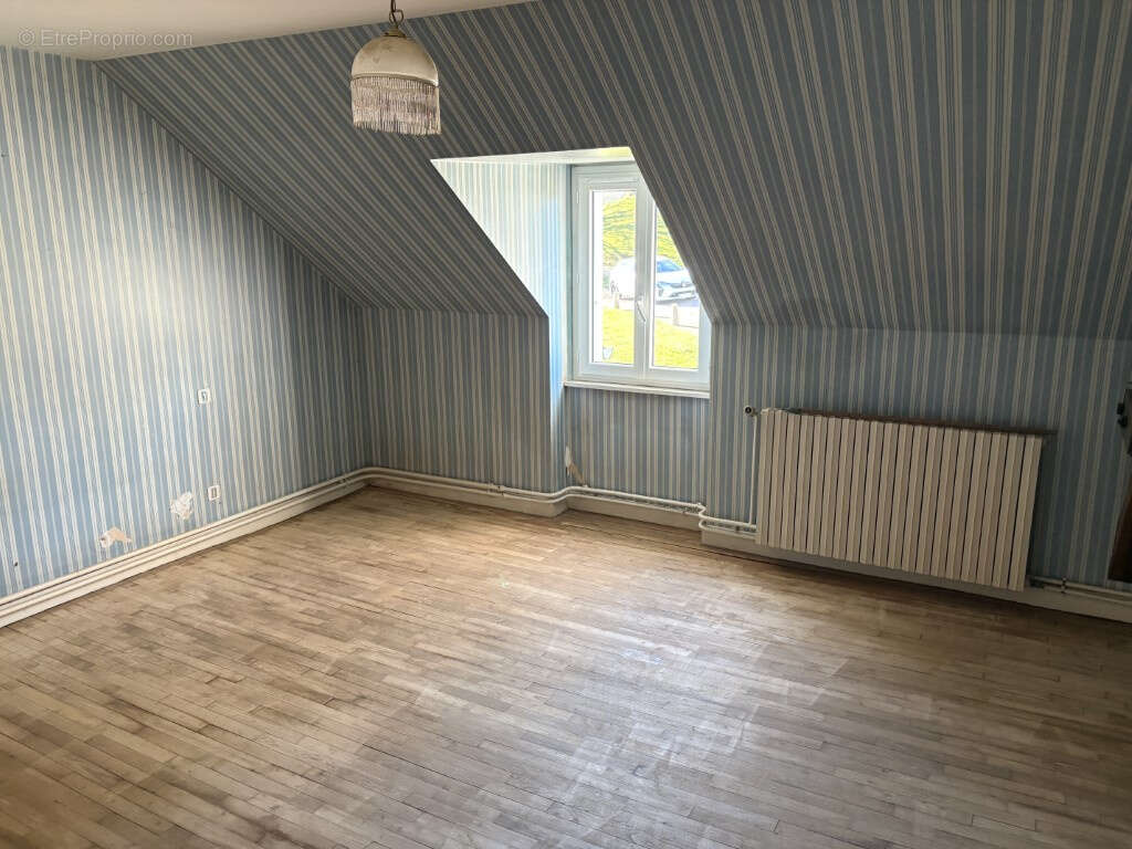 Maison à MASSERET