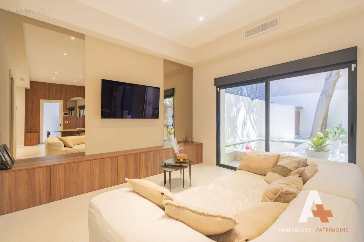Maison à MARSEILLE-8E
