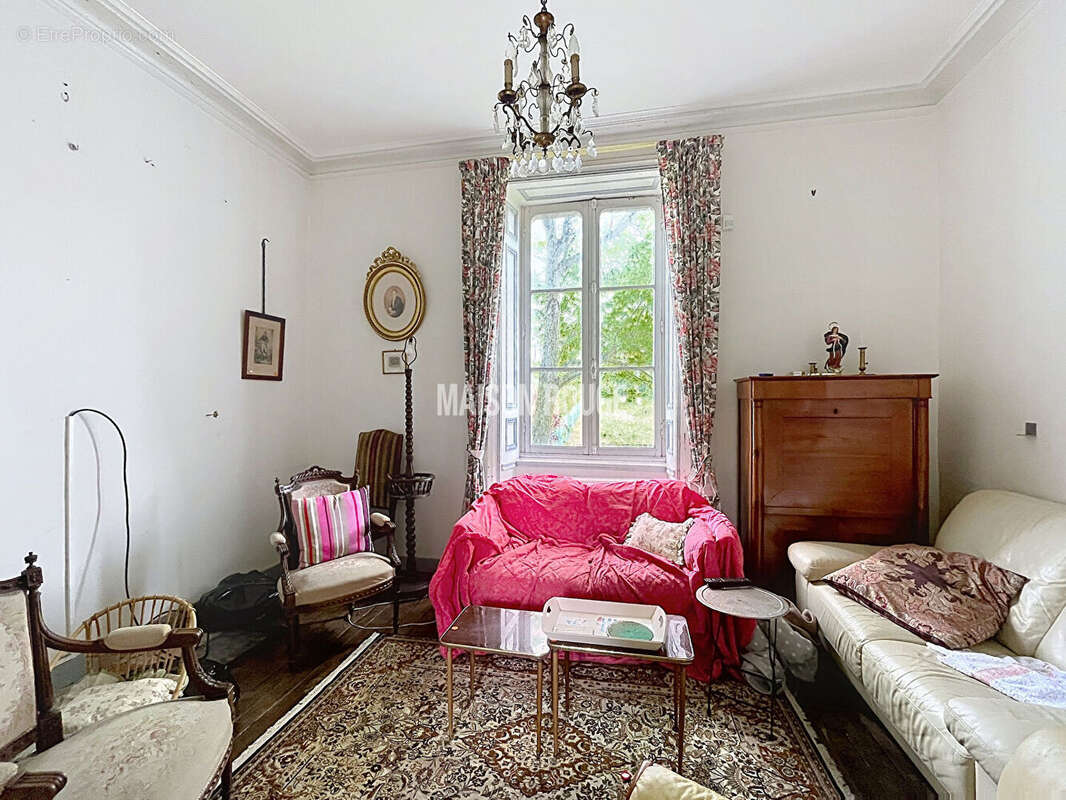 Saint-Briac-sur-Mer: Proprieté XIXème composée d''une maison de capitaine et maison de gardien, à deux pas du bourg - photo 5