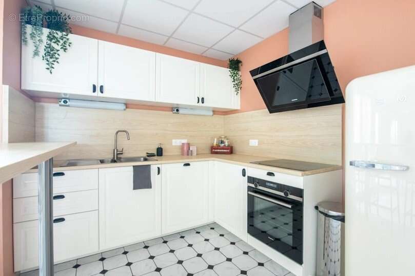 INVESTISSEMENT LOCATIF  CACHAN  Résidence Étudiante Studea Cachan  6.22 % de rentabilité - photo 8