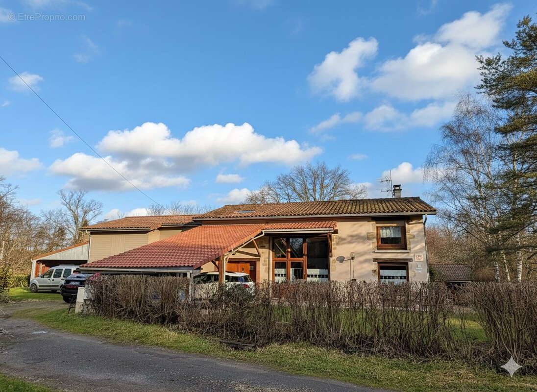 Maison à ORLEAT