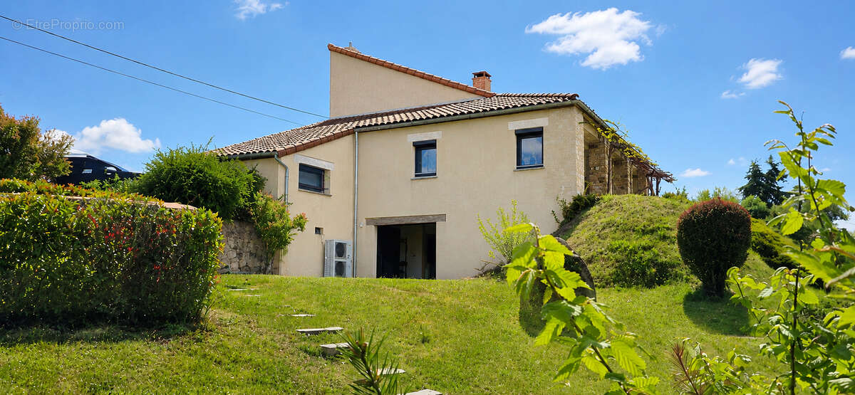 Maison à MAZEYRAT-D'ALLIER