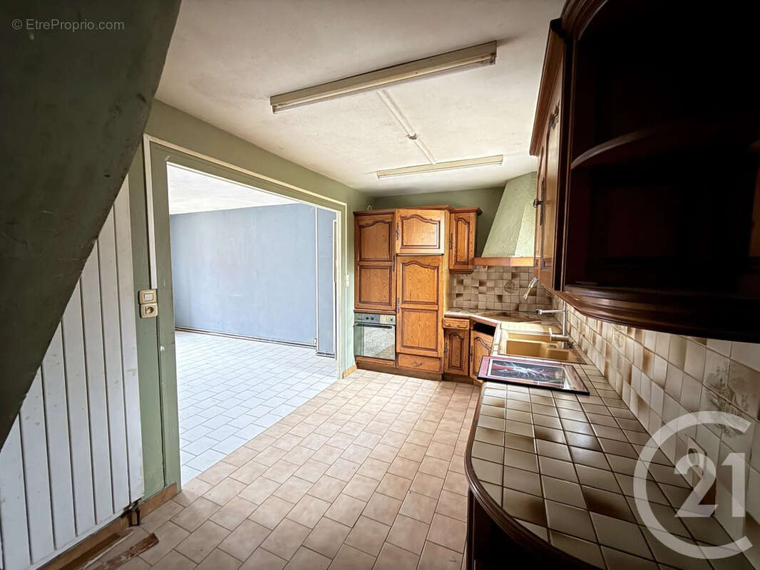 Maison à SAINT-QUENTIN