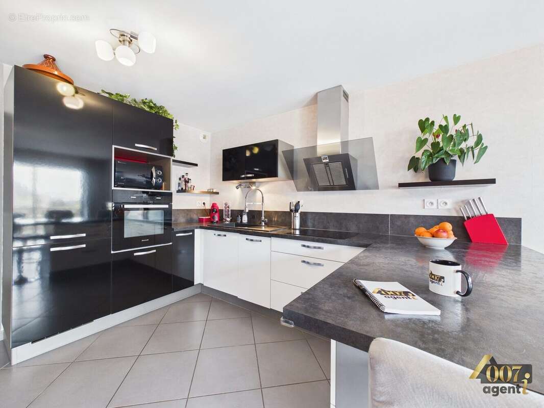 Appartement à ALBERTVILLE