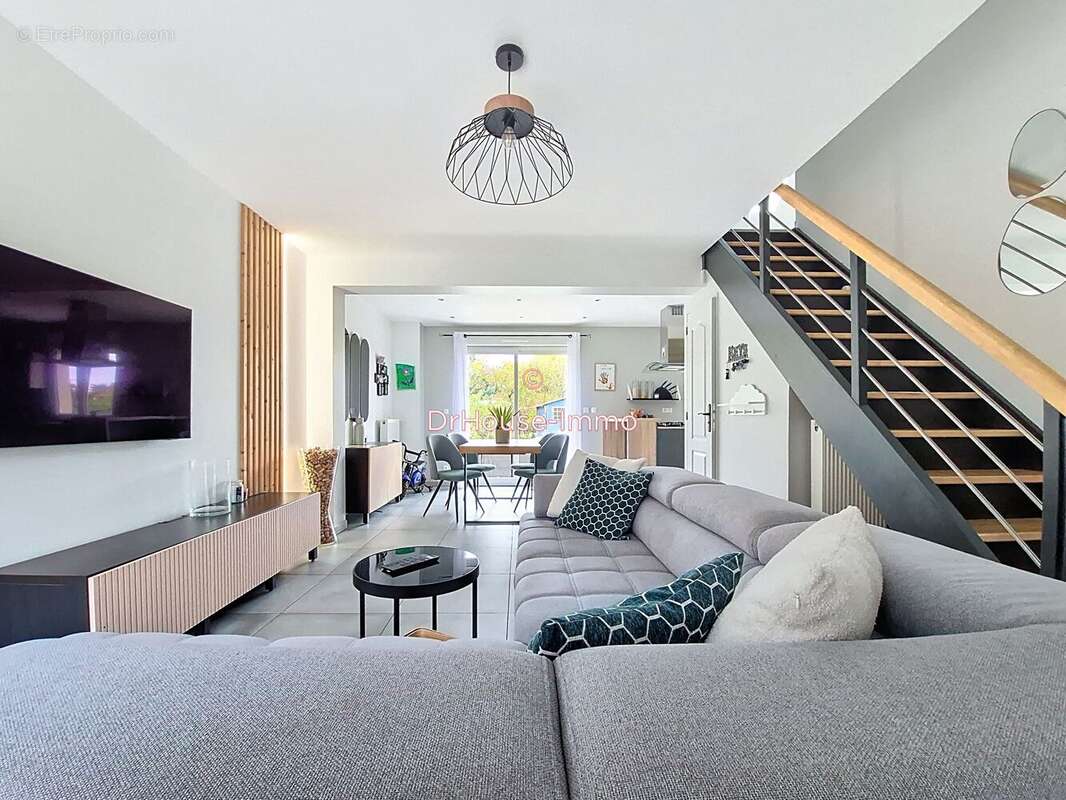 Maison à BOINVILLE-LE-GAILLARD